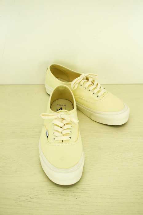 VANS VAULT（バンズボルト） OG AUTHENTIC LX　スニーカー メンズ シューズ
