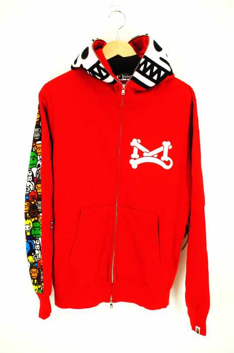 A BATHING APE （アベイシングエイプ） ジュラシックパーカー メンズ トップス