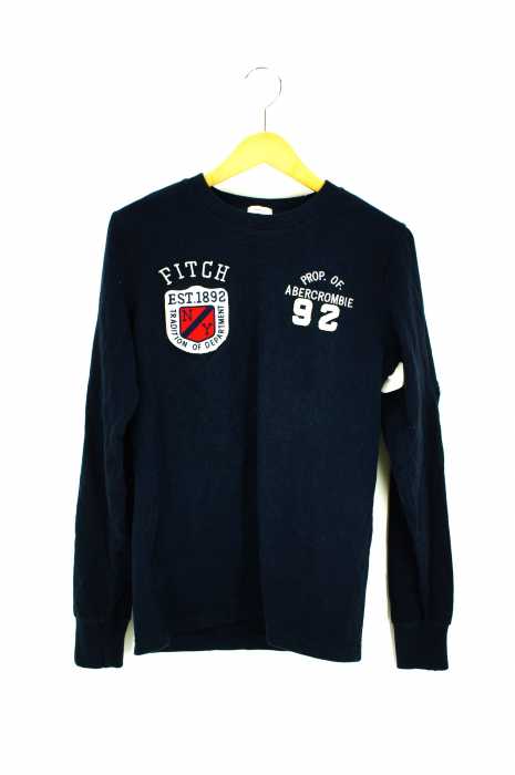 Abercrombie & Fitch（アバクロンビーアンドフィッチ） ワッペン付き　プルオーバー メンズ トップス