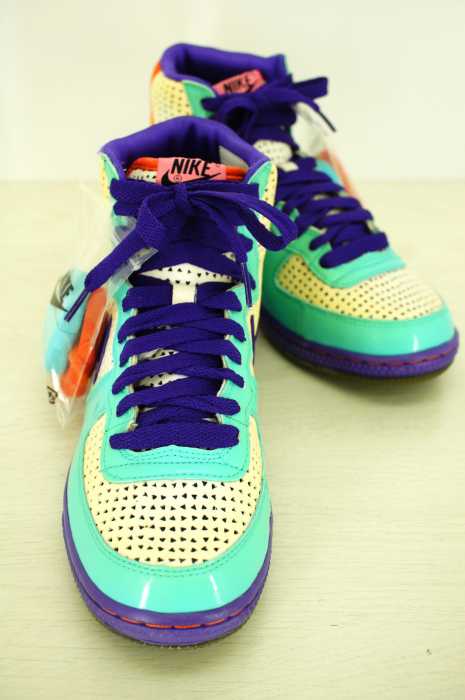 SLY × NIKE （スライ ナイキ） 別注 ターミネーター レディース