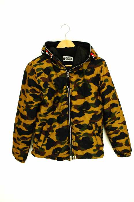 A BATHING APE （アベイシングエイプ） シャーク　中綿　MA-1 メンズ アウター