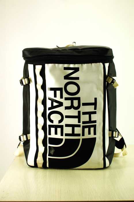 THE NORTH FACE （ザノースフェイス） ヒューズボックス2 メンズ バッグ