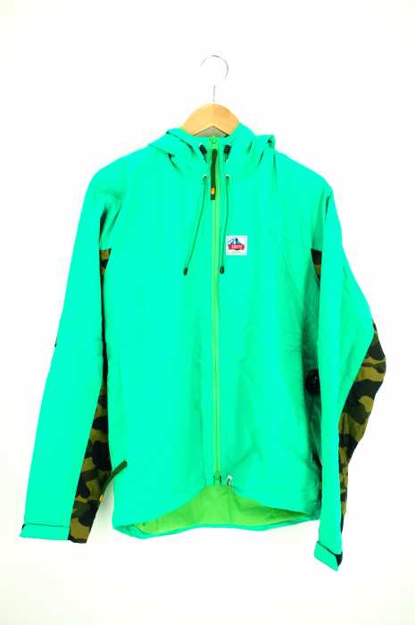 A BATHING APE （アベイシングエイプ） カモ柄切替　マウンテンパーカー メンズ アウター