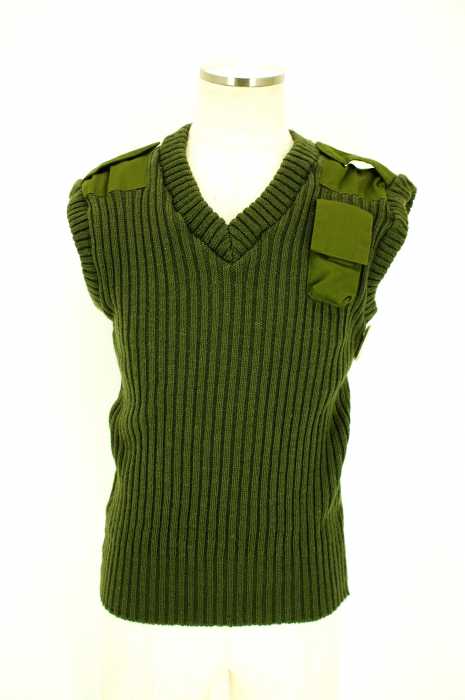 The woolly pully（ウーリープーリー） Vネックニットベスト　ポケット付き メンズ トップス