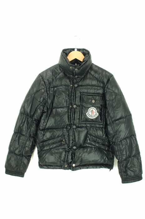 MONCLER（モンクレール） ワッペン付き　ダウンジャケット レディース アウター