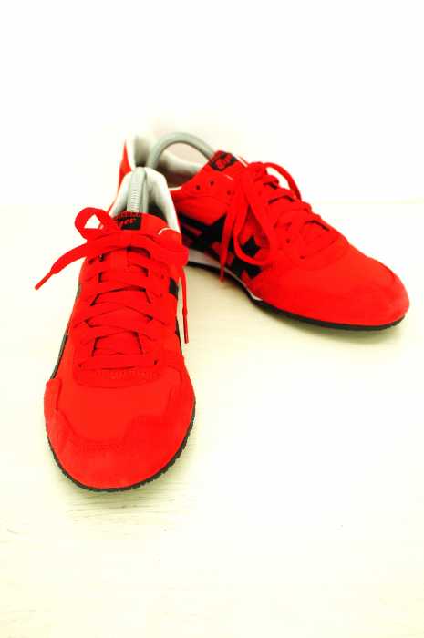 ONITSUKA TIGER （オニツカタイガー） SERRANO D7L4L メンズ シューズ