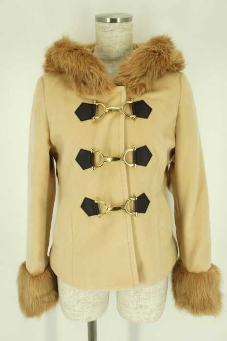 CECIL McBEE（セシルマクビー） ファー付きフードジャケット レディース アウター