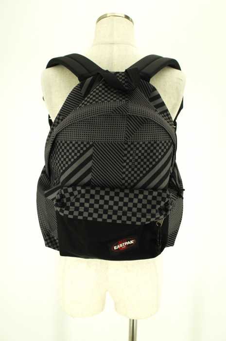 EASTPAK （イーストパック） 総柄デイパック リュック メンズ バッグ