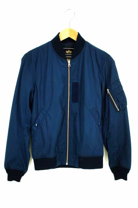 ALPHA INDUSTRIES （アルファインダストリーズ） MA-1 LIGHT タイトフィット メンズ アウター