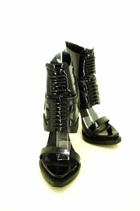 GIVENCHY(ジバンシィ) エナメルオープントゥサンダル ブーティー レディース シューズ