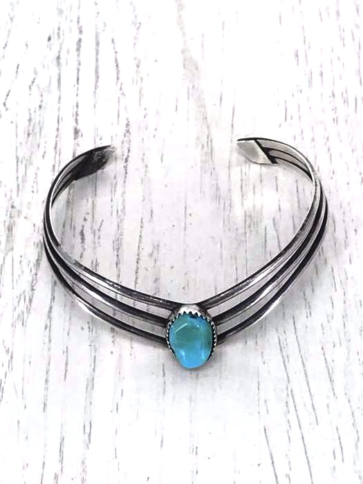 NAVAJO（ナバホ） STERLING USA ターコイズ装飾 バングル メンズ アクセサリー