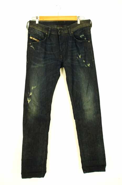 DIESEL （ディーゼル） BELTHER　クラッシュ加工デニム　ボタンフライ　 メンズ パンツ