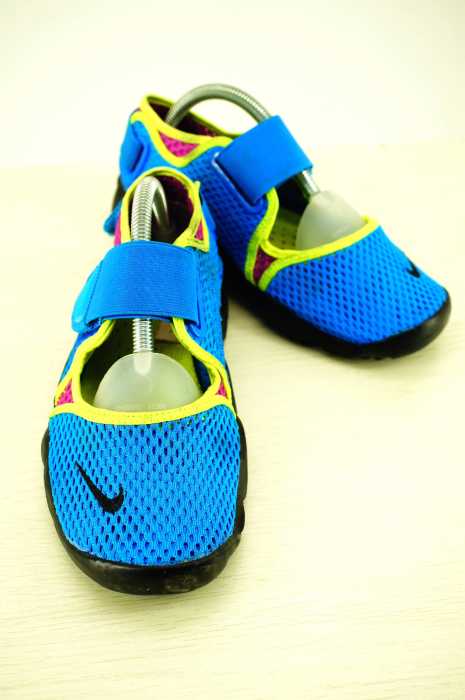 NIKE × atmos(ナイキ アトモス) NIKE RIFT 314149-402 レディース シューズ