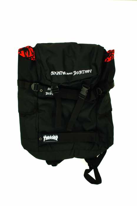 THRASHER（スラッシャー） TRIPLE LOGO BACKPACK メンズ バッグ