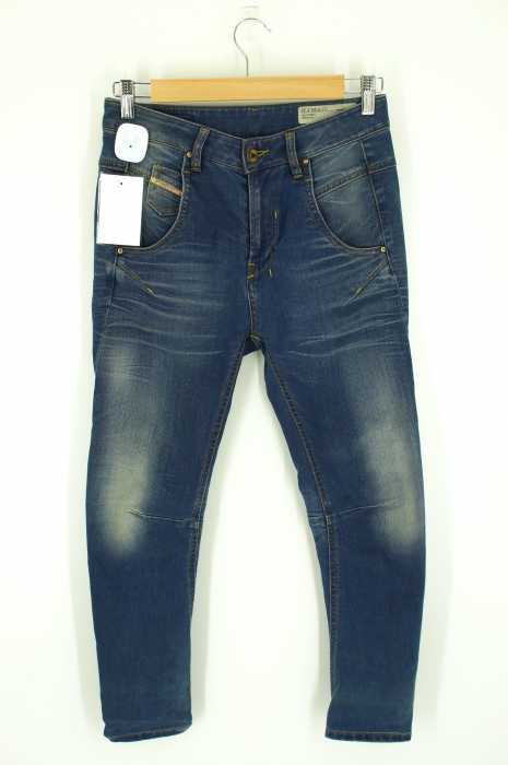 DIESEL （ディーゼル） Fayza　リラックスボーイフレンドテーパードストレッチデニムパンツ レディース パンツ
