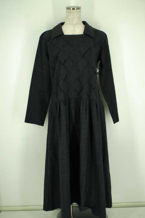 tricot COMME des GARCONS （トリココムデギャルソン） バックジップ タック切り替えワンピース レディース ワンピース