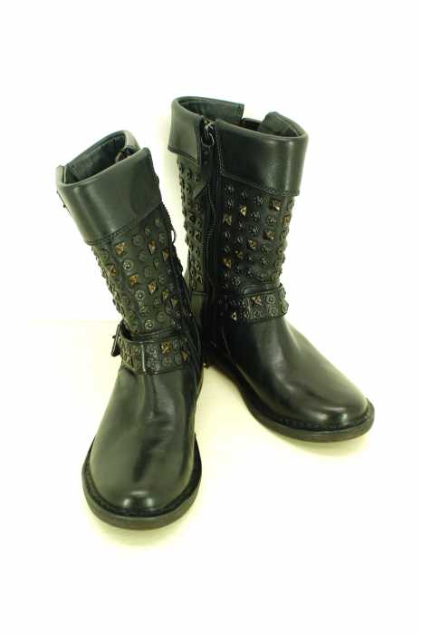 UGG Australia（アグオーストラリア） W CONOR STUDS　レザー　スタッズ レディース シューズ