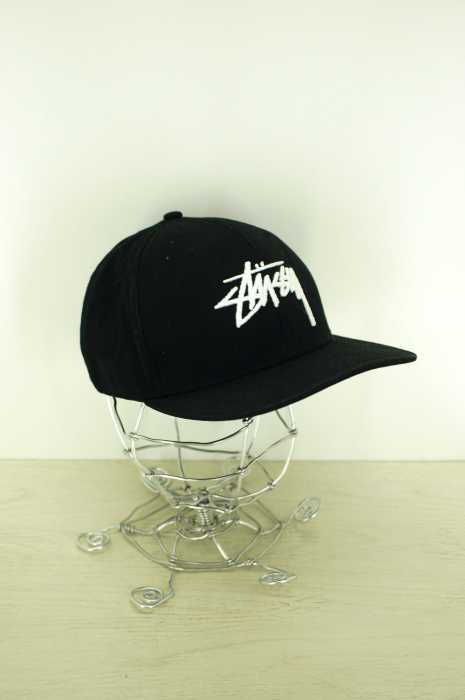 STUSSY （ステューシー） ロゴ刺繍 キャップ　帽子 メンズ 帽子