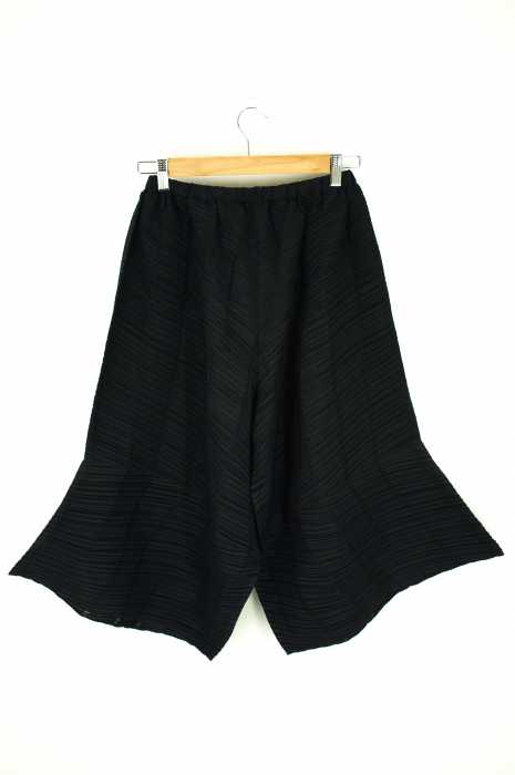 PLEATS PLEASE ISSEY MIYAKE （プリーツプリーズイッセイミヤケ） プリーツワイドシルエットガウチョパンツ レディース トップス