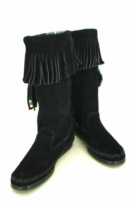 Minnetonka （ミネトンカ） フリンジ付き スエード ショートブーツ レディース シューズ