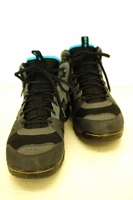 NIKE　ACG （ナイキ） NIKE RONGBUK MID GTX メンズ シューズ