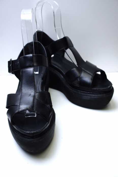 Dr.Martens （ドクターマーチン） 厚底サンダル レディース シューズ
