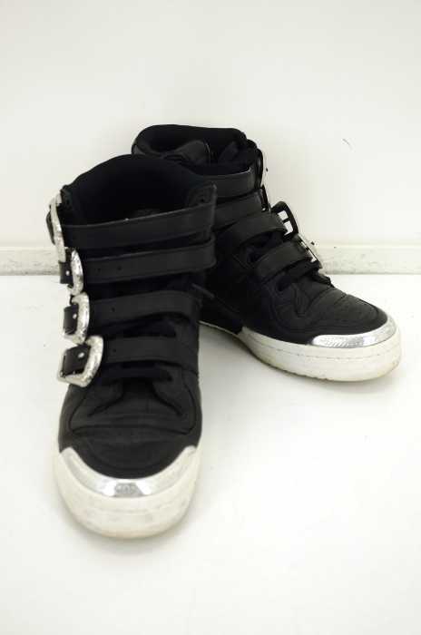 アディダスオリジナルスJEREMYSCOTTフロントジップシューズ