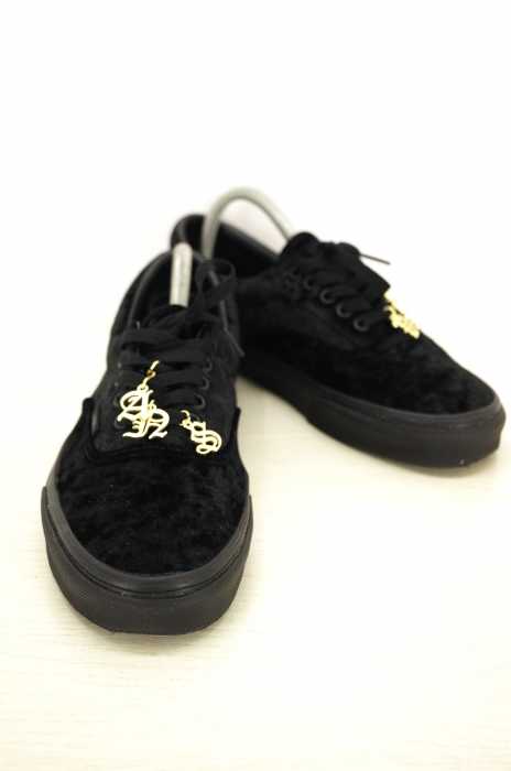 VANS (バンズ ) ERA アクセサリー付き ベロア メンズ シューズ