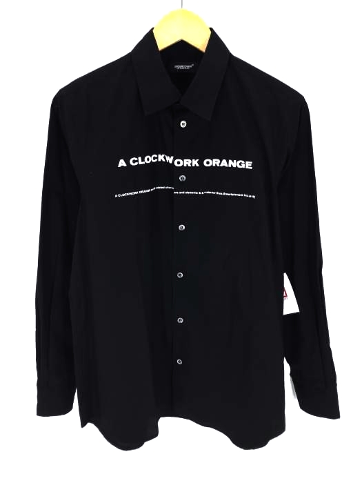 UNDERCOVER（アンダーカバー） 時計仕掛けのオレンジ　ロゴ長袖シャツ メンズ トップス