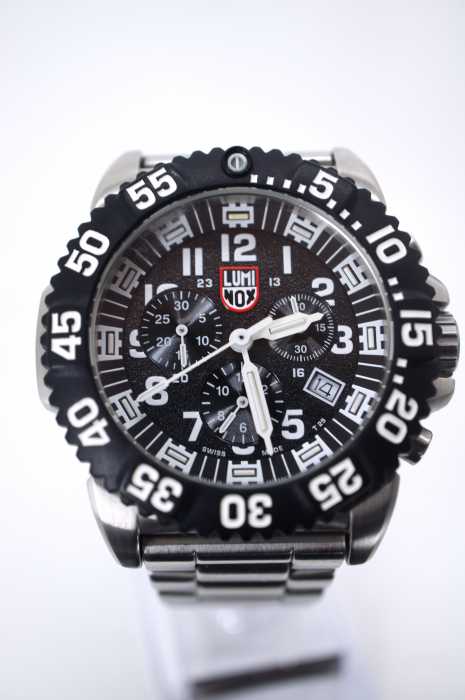 LUMINOX (ルミノックス) カラーマーク クロノグラフ腕時計 メンズ ファッション雑貨