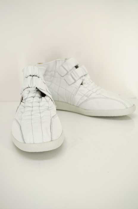 Maison Margiela （メゾンマルジェラ） 22 デザインハイカットスニーカー メンズ シューズ