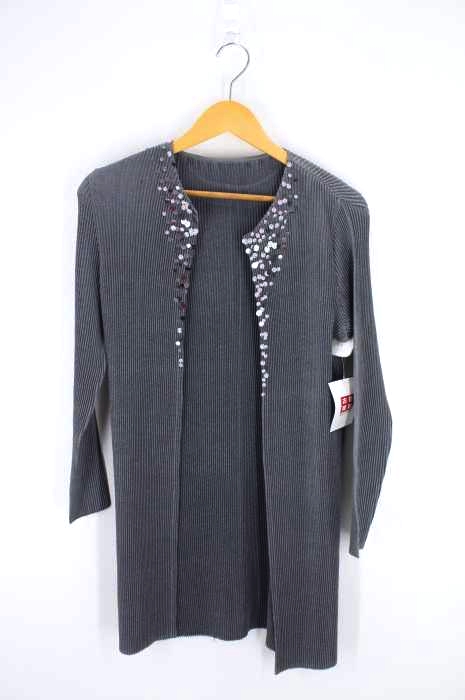 SPECCHIO（スペッシオ） シャトルプリーツ スパンコール刺繍ノーカラーロングジャケット レディース トップス