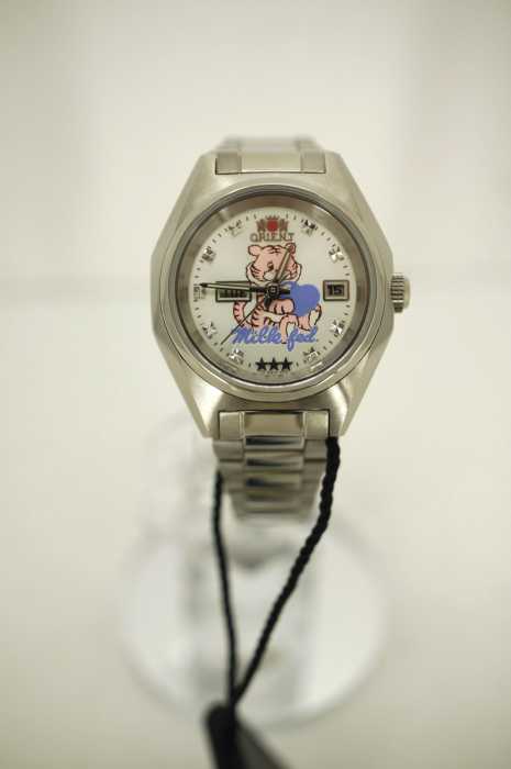ORIENT × MILK FED() アナログ腕時計 レディース ファッション雑貨