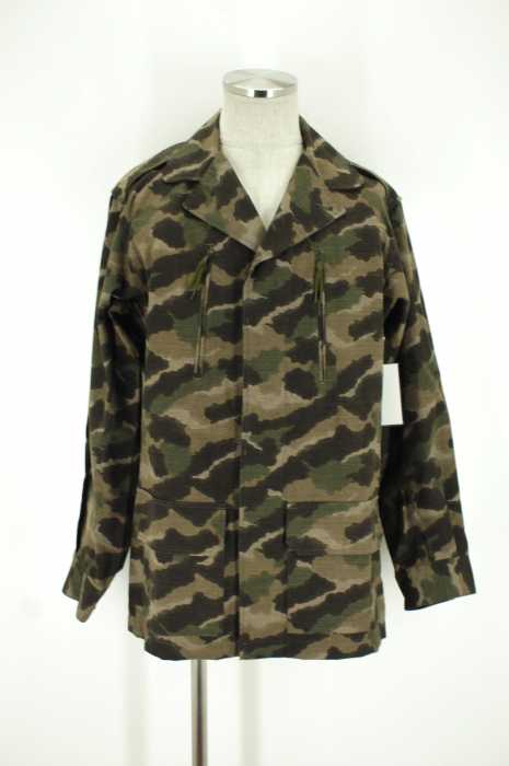 A.P.C. （アーペーセー） エポレット付きミリタリージャケット メンズ アウター