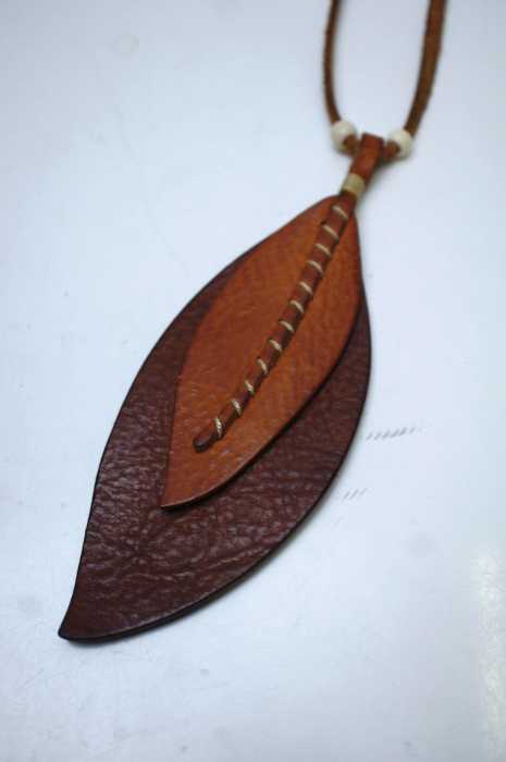 MOTORATORY × BEAMS PLUS () リーフレザーネックレス レディース アクセサリー