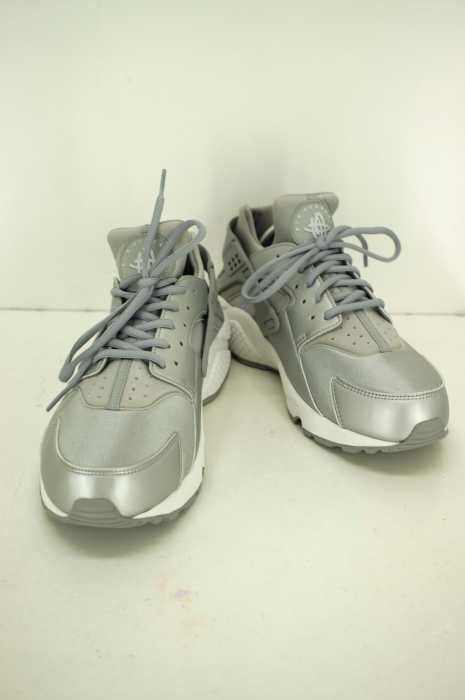 NIKE （ナイキ） AIR HUARACHE 　エアハラチ　スニーカー メンズ シューズ
