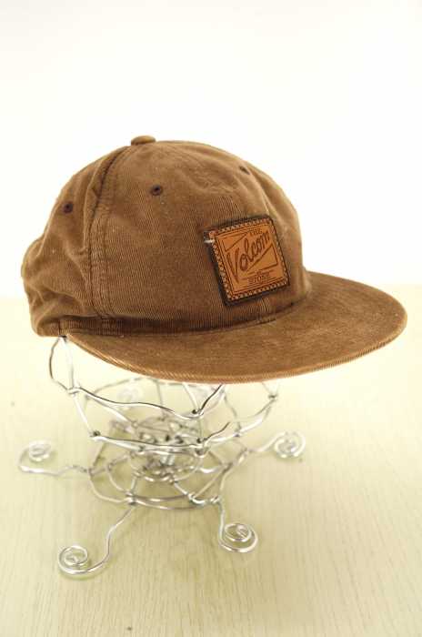 VOLCOM（ヴォルコム） フロントロゴパッチコーデュロイキャップ メンズ 帽子