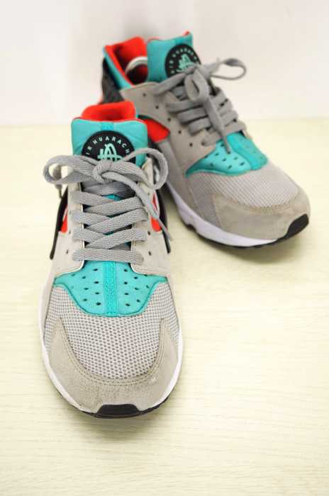 NIKE (ナイキ) AIR HUARACHE エアハラチ ローカットスニーカー メンズ シューズ