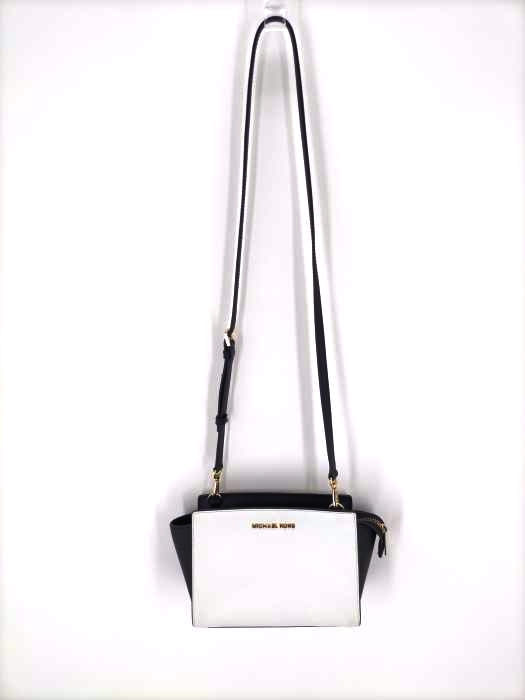 MICHEL KORS（マイケルコース） Medium Messenger Bag レディース バッグ
