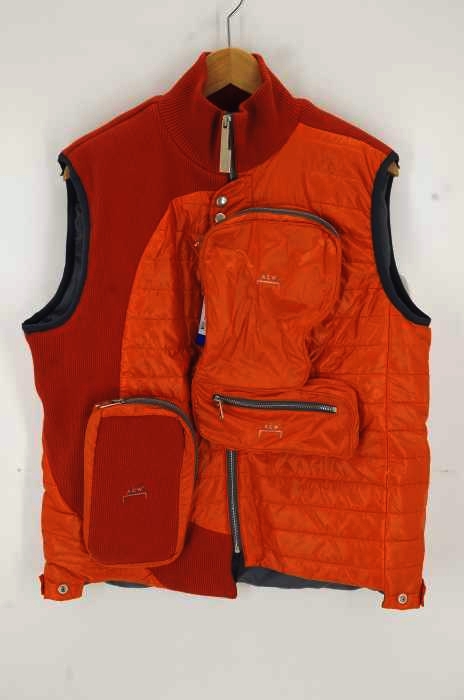 A-COLD-WALL（アコールドウォール） Puffer Gilet with Asymmetrical ダウンベスト メンズ アウター