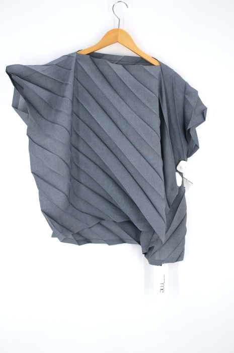 me ISSEY MIYAKE（ミー イッセイミヤケ） WASHI PLEATS レディース トップス
