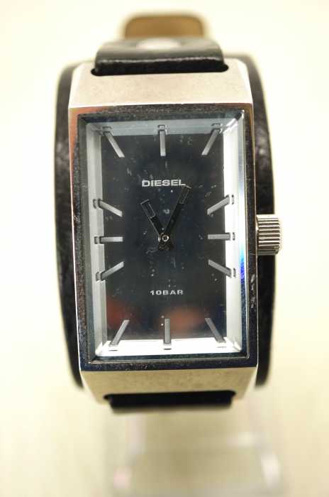 DIESEL （ディーゼル） 10BAR レザーベルト メンズ 腕時計