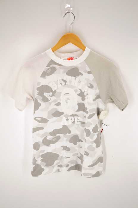 APEE by A BATHING APE（エイピーバイアベイシングエイプ） サルカモラグラン半袖Tシャツ レディース トップス