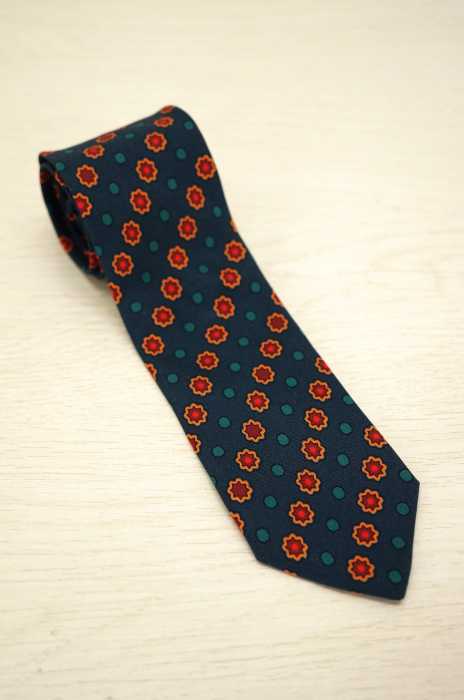 Paul Smith (ポールスミス) DIAMOND FLORAL MOTIF NARROW TIE メンズ ファッション雑貨