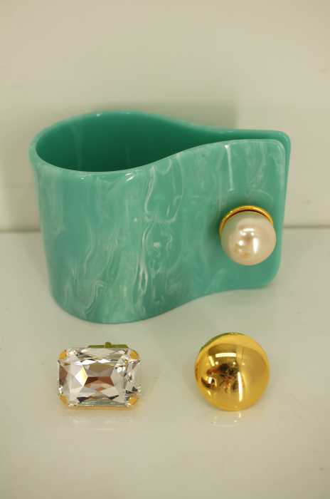 flake （フレーク） バニーカフス ブレスレット レディース アクセサリー