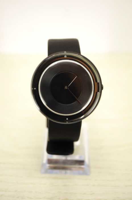 ISSEY MIYAKE(イッセイミヤケ) Glass Watch by TOKUJIN YOSHIOKA メンズ 腕時計