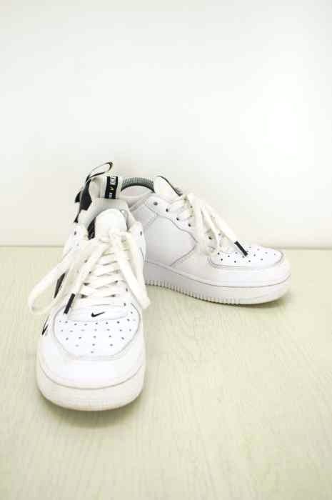NIKE（ナイキ） AIR FORCE 1 07 LV8 UTILITY レディース シューズ