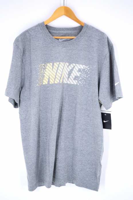 NIKE （ナイキ） ロゴプリントTシャツ メンズ トップス