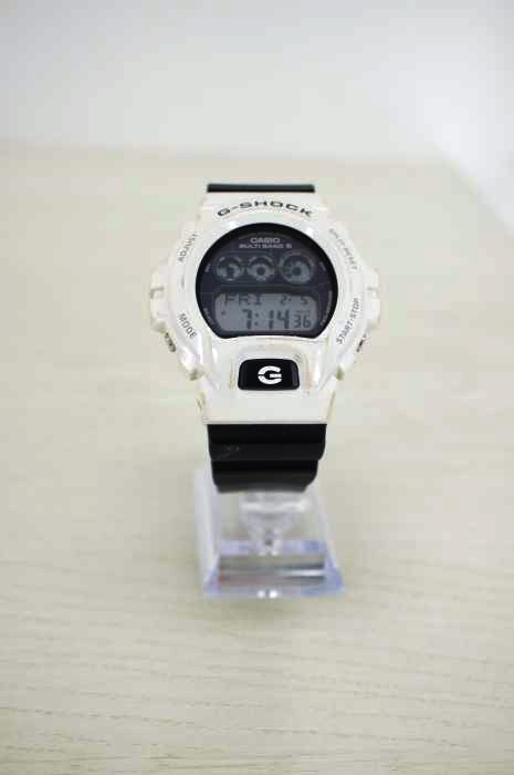 G-SHOCK（ジーショック） White and Black Series メンズ 腕時計