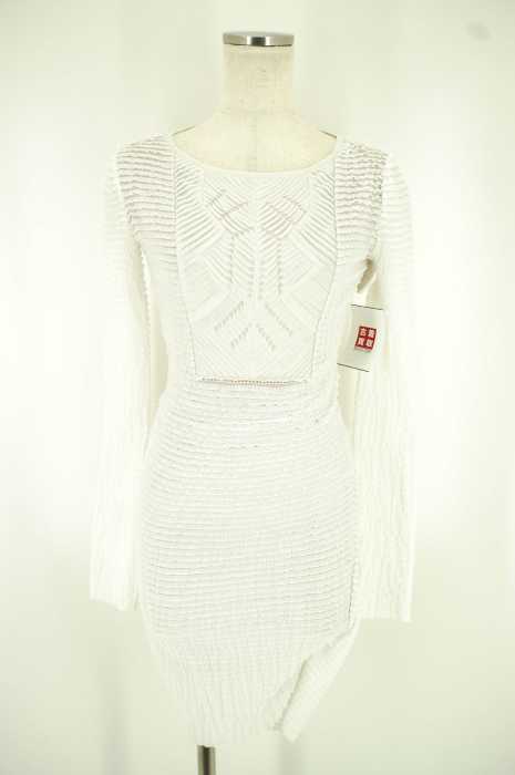 BCBG MAXAZRIA （ビーシービージーマックスアズリア） フリルタイトワンピース レディース ワンピース